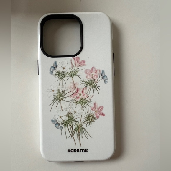 Floral iPhone Case - Picture 2 of 3